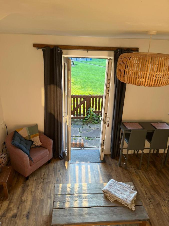 Park View Cottage Liversedge Exteriör bild